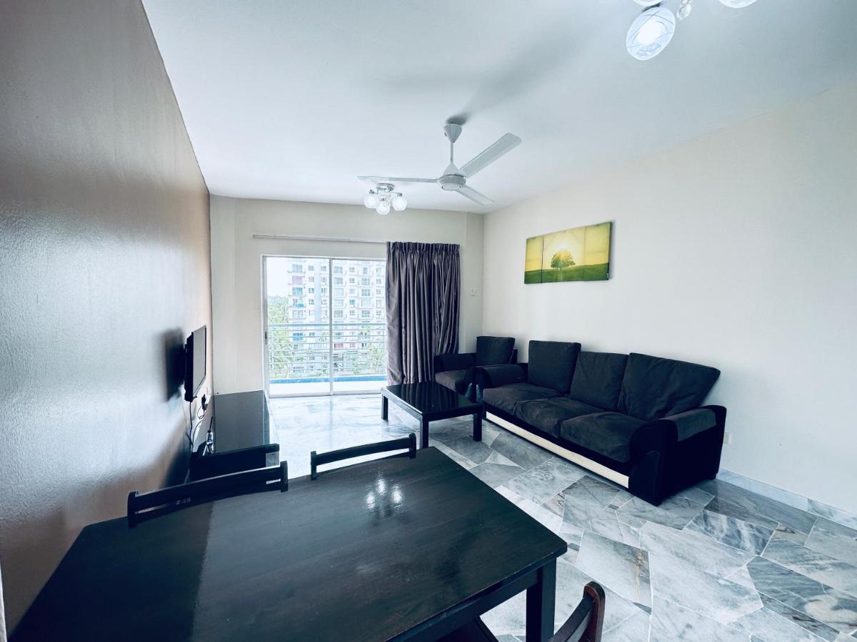 Cozy Suite @Pd Marina Resort 포트딕슨 외부 사진